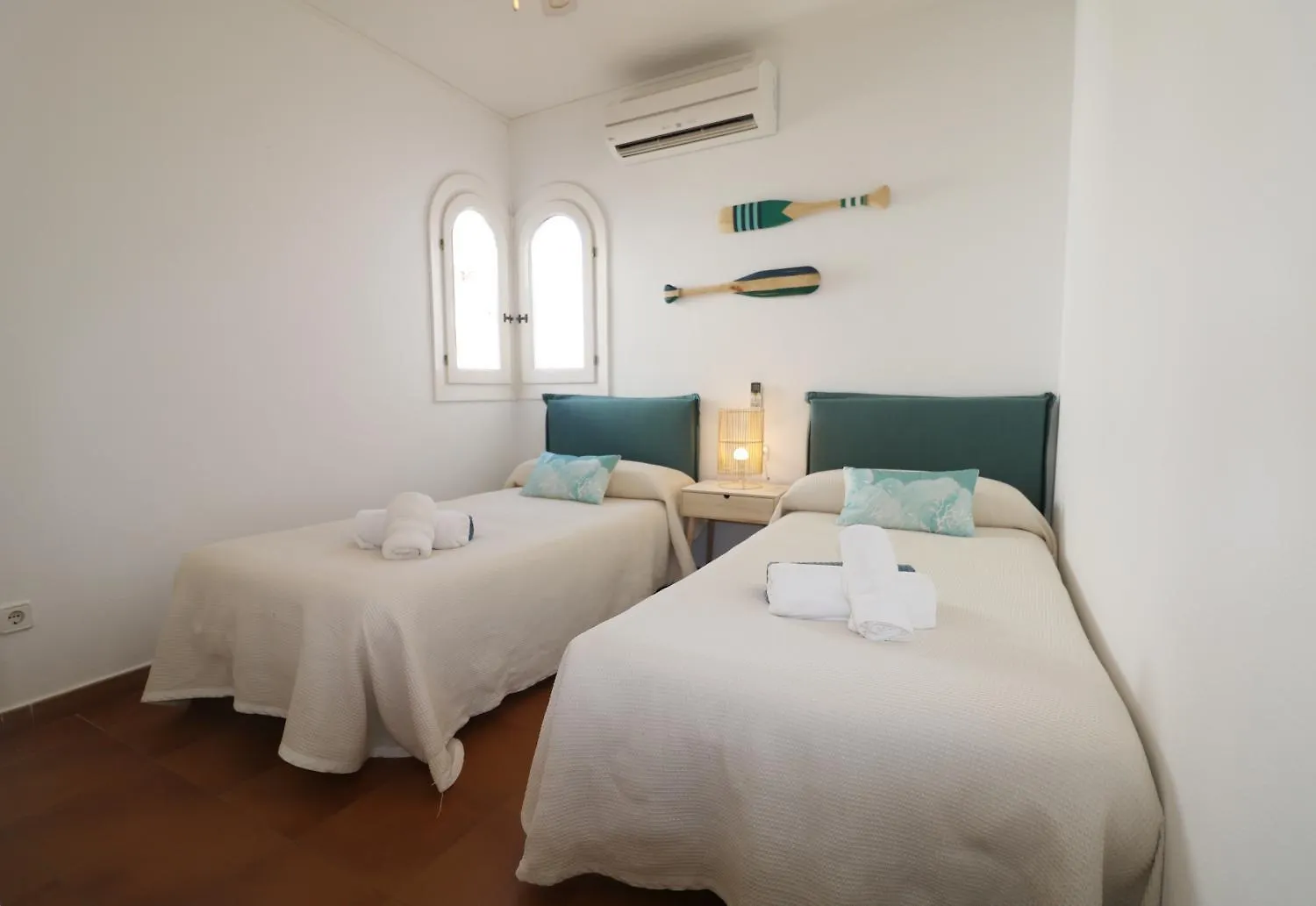 ארנל ד'אן קסטל Villa Las Marinas - 2 Encantadora Villa Con Piscina A 5 Min De La Playa 0*, ארנל ד'אן קסטל